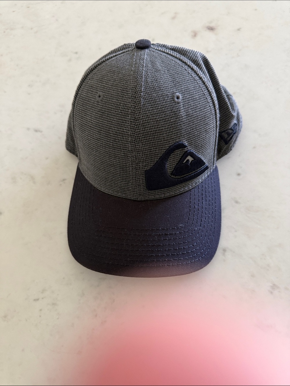 Quiksilver Men's Gray & Navy Mesh-Textured Baseball Cap